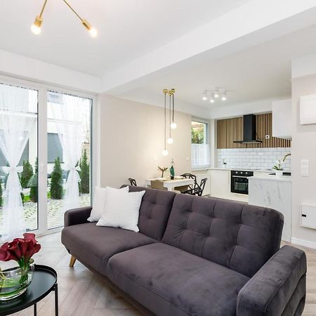 Modern Studio Apartments Poznan City Center By Noclegi Renters Bagian luar foto