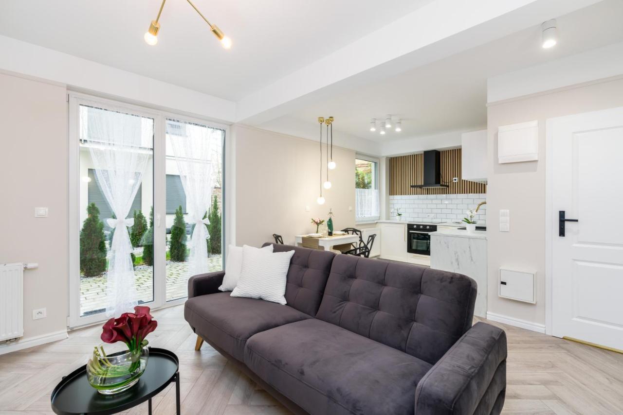 Modern Studio Apartments Poznan City Center By Noclegi Renters Bagian luar foto