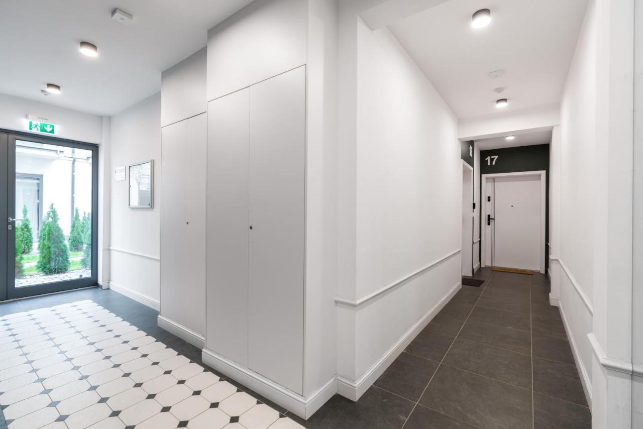 Modern Studio Apartments Poznan City Center By Noclegi Renters Bagian luar foto