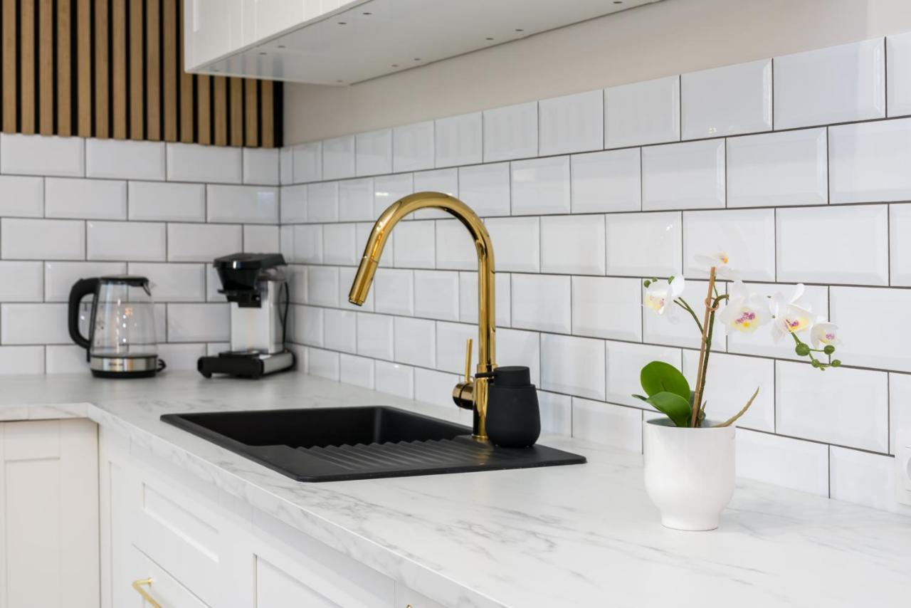 Modern Studio Apartments Poznan City Center By Noclegi Renters Bagian luar foto