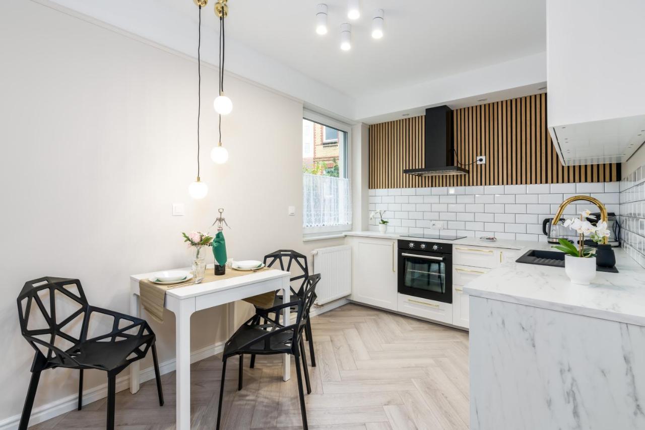 Modern Studio Apartments Poznan City Center By Noclegi Renters Bagian luar foto