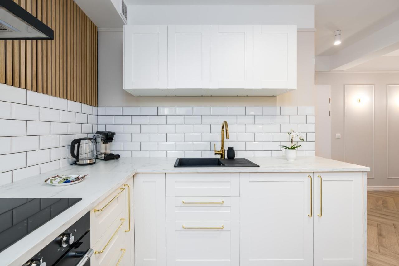 Modern Studio Apartments Poznan City Center By Noclegi Renters Bagian luar foto